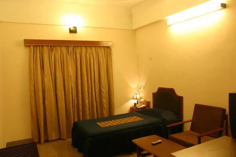 Hotel Asansol International Exterior photo