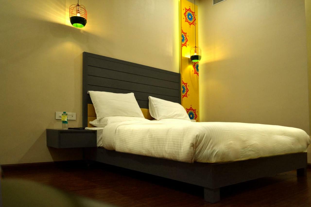 Hotel Asansol International Exterior photo