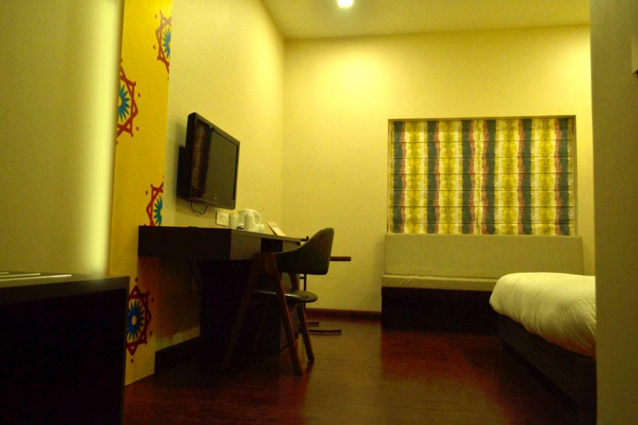 Hotel Asansol International Exterior photo